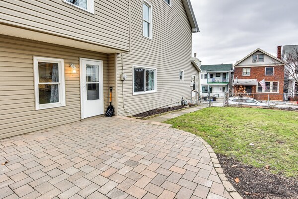 Family-friendly Altoona Abode W/ Spacious Patio! - Altoona, PA