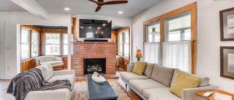 House (3 Bedrooms) | Front of property