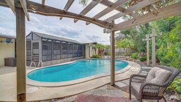 House (3 Bedrooms) | Front of property