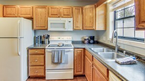 Private kitchen - Dog-friendly Mills River Townhome: Fire Pit, Yard! (Mills River)