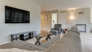 Living area - Dog-friendly Mills River Townhome: Fire Pit, Yard! (Mills River)