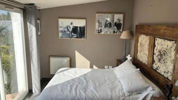 4 chambres, fer et planche Ă repasser, Wi-Fi, draps fournis