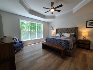9 bedrooms, travel cot, free WiFi, bed sheets