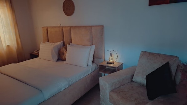 Standard Room | Bathroom | Slippers - Zek Dynasty (Lagos)