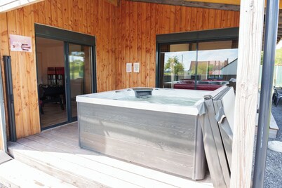 2 Gites 20 Couchages 2 Piscines 2 spa Chauffés Sécurisés Entièrement Privés