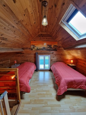 8 bedrooms, iron/ironing board, travel crib, free WiFi