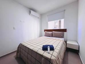 2 bedrooms, free WiFi, bed sheets - Cosy appartment, Beach reachable in 5 Minutes. Family-sized condo (Cartagena de Indias)