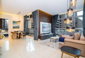 Living area - Vacay Lettings - Iris Blue (Dubai)