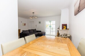 Interior - Villa 50m from the beach with private pool and WIFI by AlgarveManta (42V3) (Manta Rota)