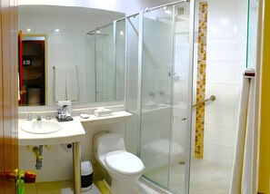 Bathroom - Hotel Chicala S.A.S (Neiva)