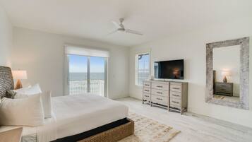 Individually decorated, individually furnished, laptop workspace