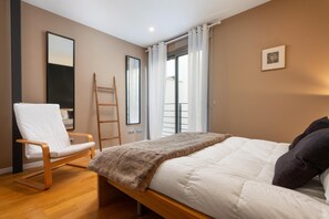 4 bedrooms, WiFi, bed sheets