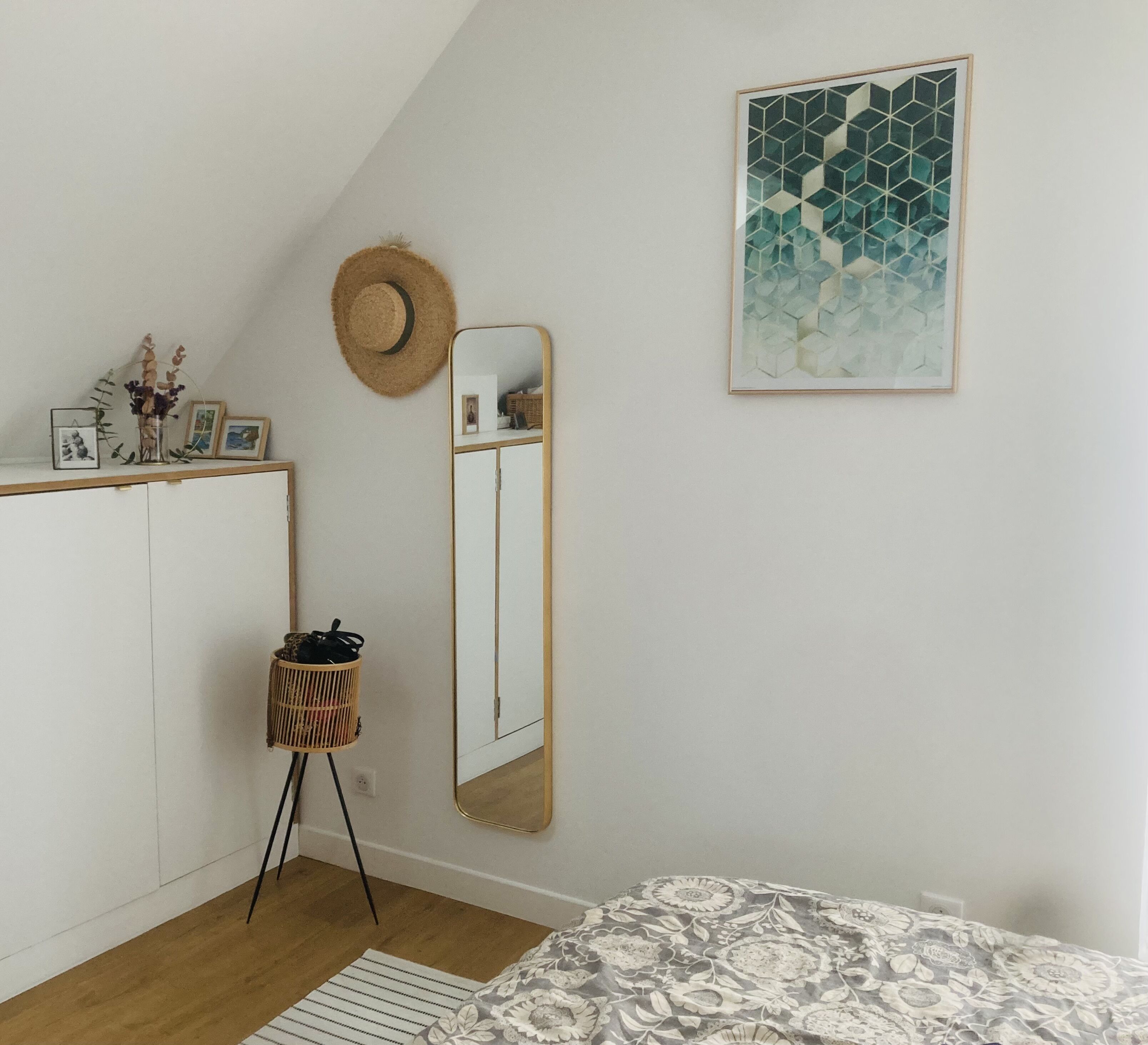 3 chambres, fer et planche à repasser, Wi-Fi, draps fournis