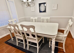 Dining - Bayside Resort * New Listing * 3BR Luxury Villa Home Close to Pool 11282 * (Selbyville)