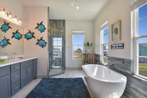 Hair dryer, towels - Rise and Shine | Beach | Pools | Luxury | by Rose (Galveston)
