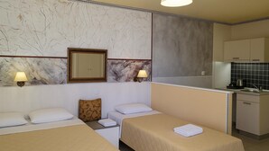Unclassified image, 3 of 11, button - Villa - Sleeps 10 - Pool - Garden - Parking (Hersonissos)