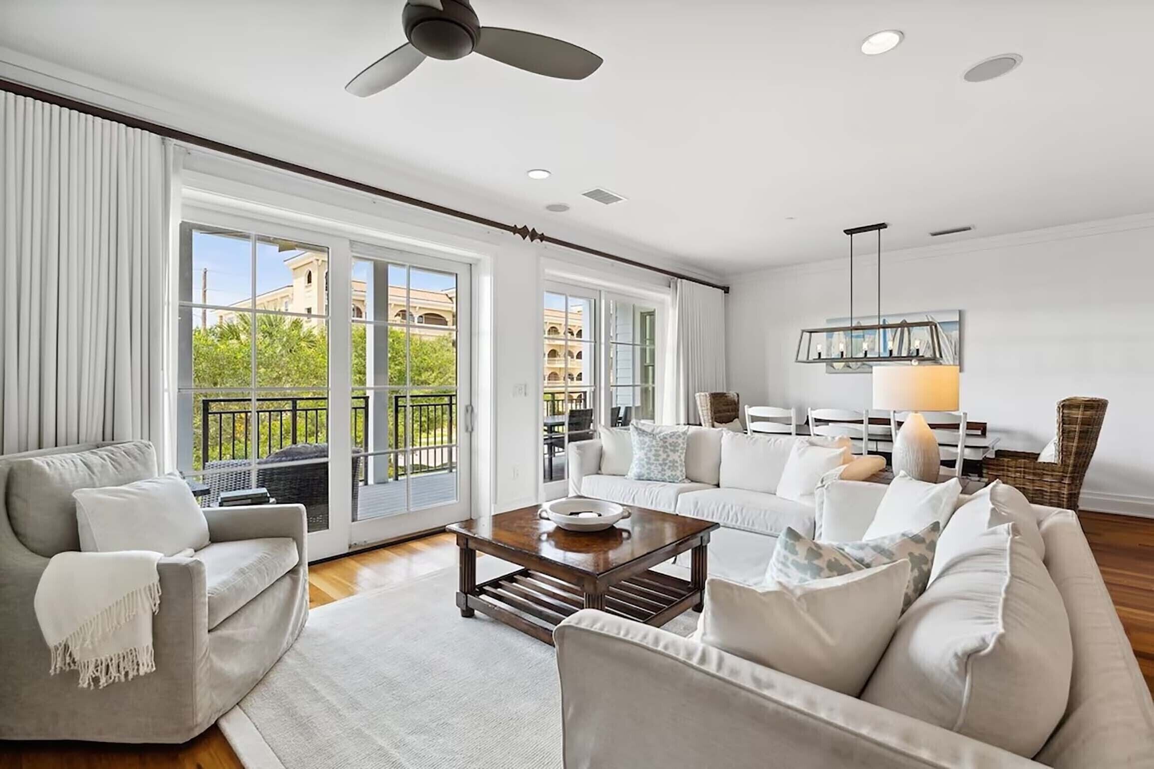 Walk2Beach-3BR Waterhouse 204-Daydream Believer