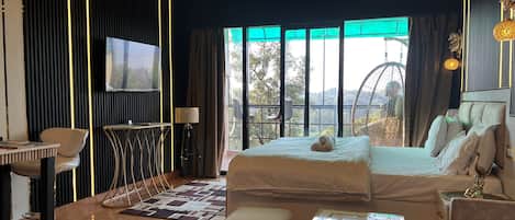 1 chambre, coffres-forts dans les chambres, bureau