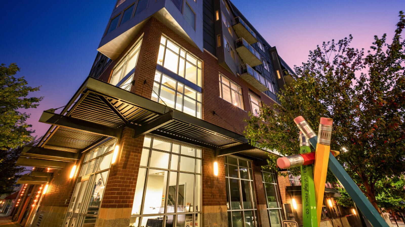 Landing at Library Place Apartments - Studio in Bayside