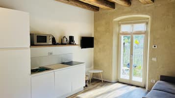 Condo | Bếp riêng | Tủ lạnh, lò vi sóng, bếp nấu, máy rửa bát