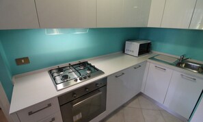 Villa, 2 chambres, balcon, vue jardin | Intérieur