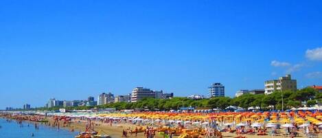 Villa, 2 Schlafzimmer, Balkon, Gartenblick | Strand