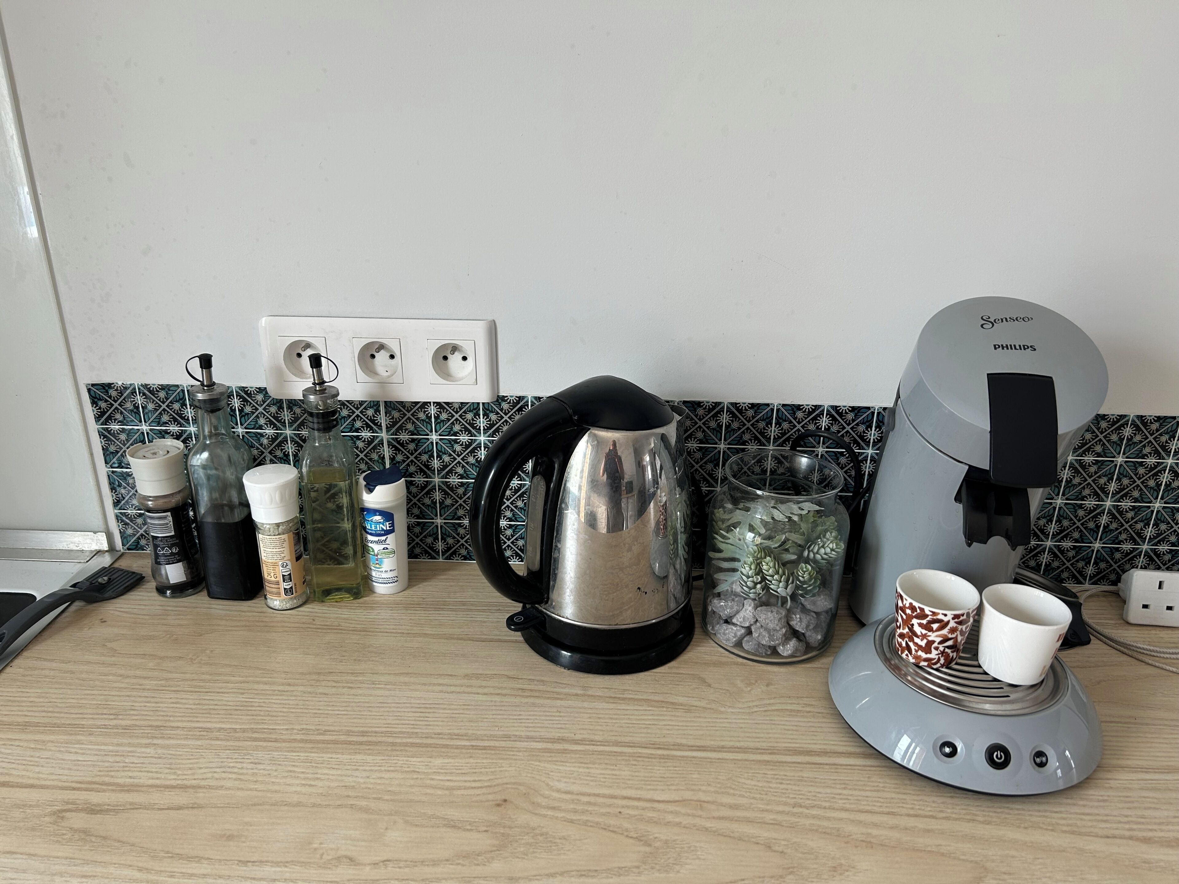 Kaffe og/eller kaffemaskin