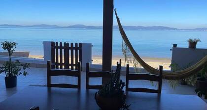 Casa Pé Na Areia SC