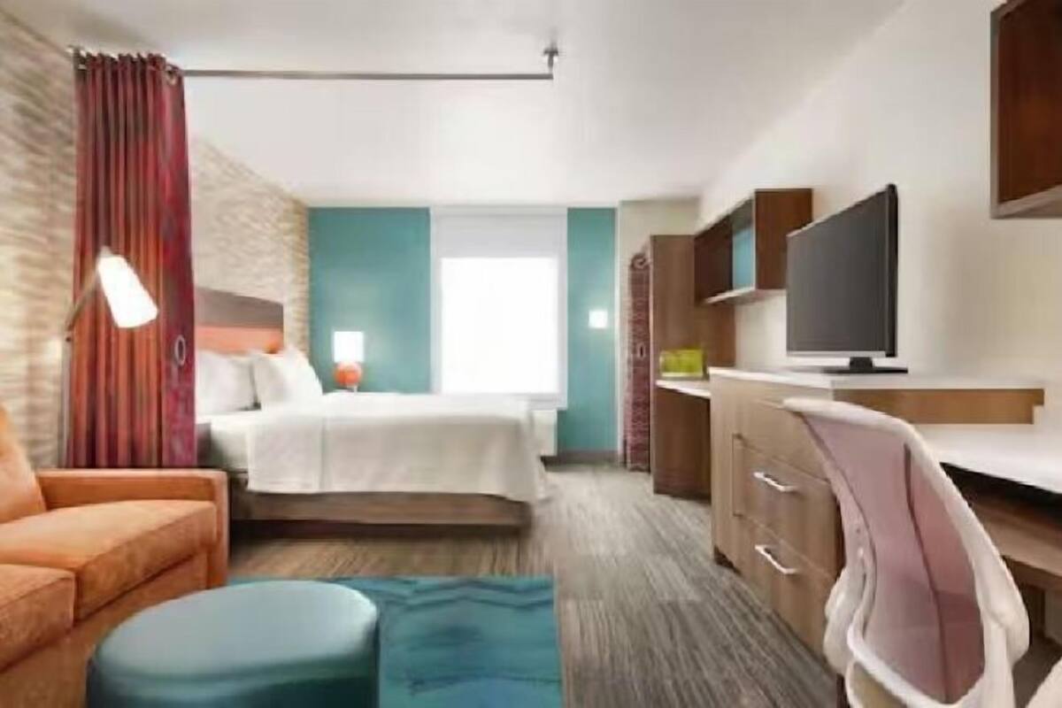 Iron/ironing board, free WiFi