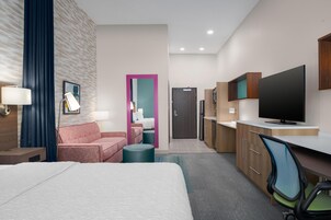 Iron/ironing board, free WiFi