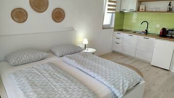 1 Schlafzimmer, WLAN, Bettwäsche