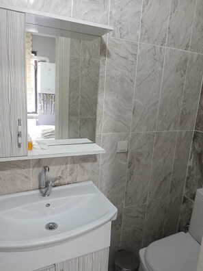 Bathroom - Taksim City Suite (Istanbul)