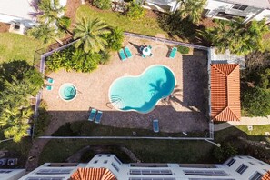Piscina a l'aire lliure