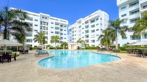 Pool - Penthouse Las Tres Hermanas (Playa Juan Dolio)