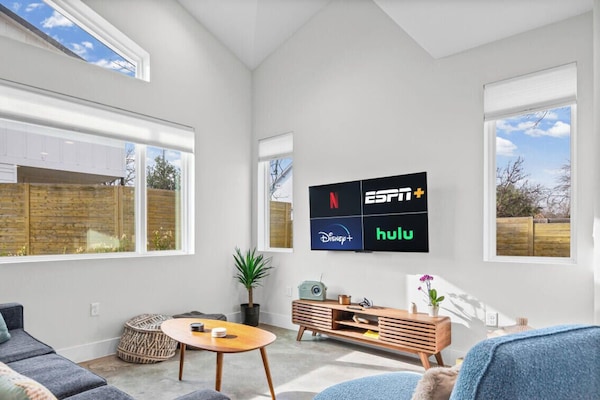 Smart TV with streaming services provided!