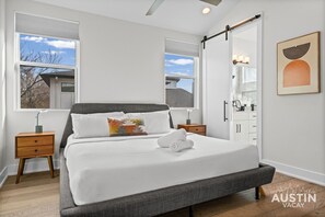 2 bedrooms, iron/ironing board, travel crib, free WiFi