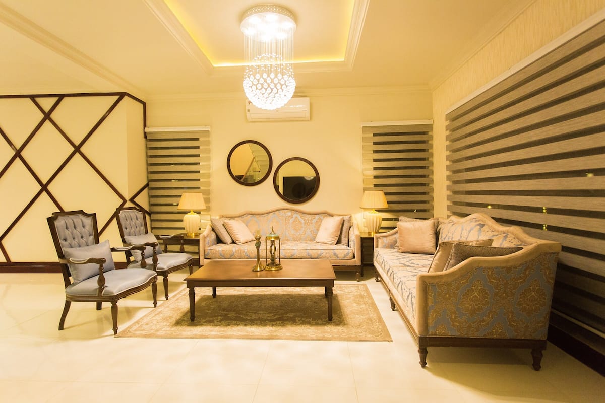 Smart TV 75-inch có truyền hình kỹ thuật số