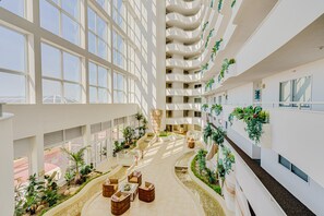 Property grounds - NEW!Pool!Hot Tub!Oceanfront! Peninsula #303 (Daytona Beach)