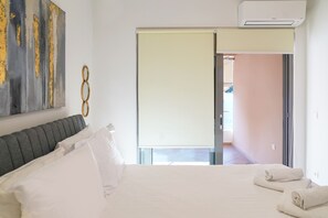 2 Schlafzimmer, Zimmersafe, Bügeleisen/Bügelbrett, Reisekinderbett
