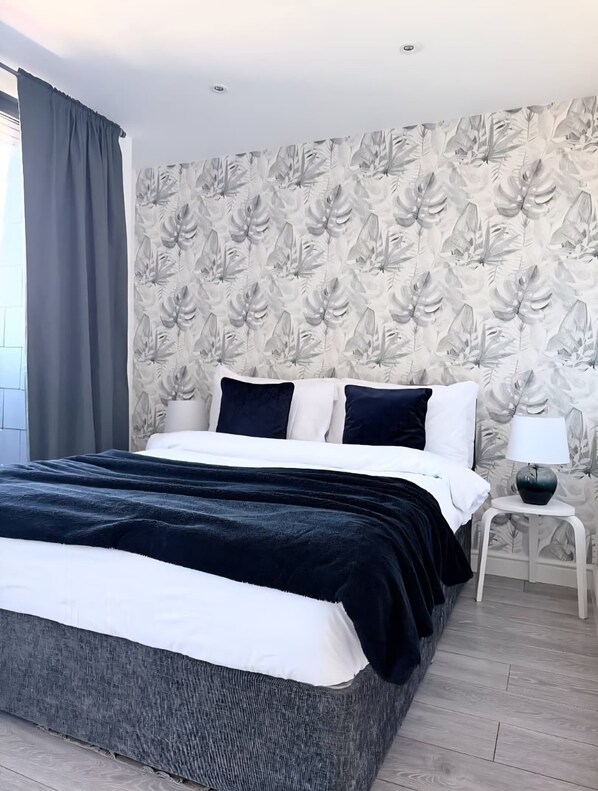 1 chambre, bureau, fer et planche Ă repasser, Wi-Fi
