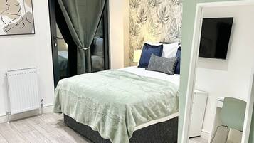 1 soverom, skrivebord, strykejern/-brett og wi-fi (inkludert)