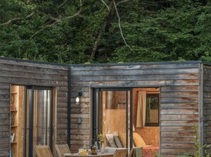 Outdoor dining - Lodge Basalte (Volvic)