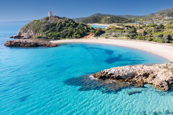 Private beach, sun loungers, beach umbrellas, beach towels