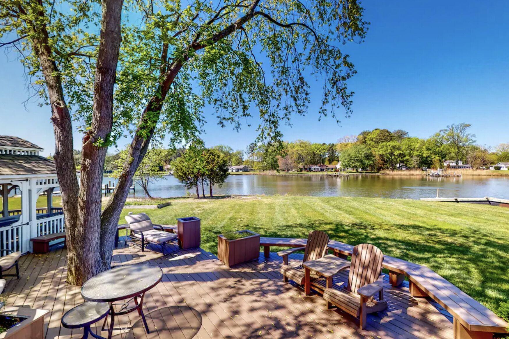 Spacious, family-friendly home; vast outdoor space on the water w/ private dock