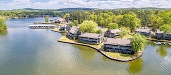 Farr Shores Oasis Escape - Hot Springs, AR