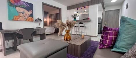 1 bedroom, in-room safe, desk, iron/ironing board