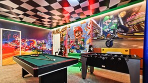 Games room - Champions Gate 6BR Private Theater Games Pool Spa (Kissimmee)