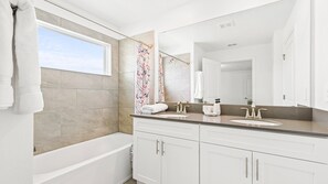 House, Multiple Beds, Pool Access, Pool View (4363SL SL) | Bathroom | Designer toiletries, towels, toilet paper - 4BR Tropical Storey Lake Townhome Private Pool (Kissimmee)