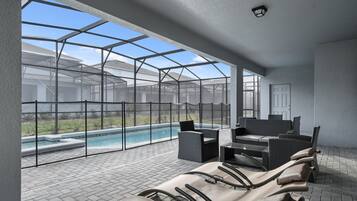 House, Multiple Beds, Pool Access, Pool View (4229LA WIR) | Pool