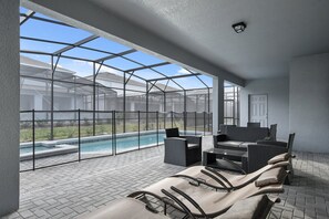 Pool - 10br Disney Oasis Star Wars Themed Family Retreat (Davenport)